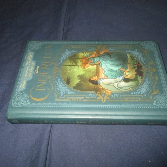 Cinderella (Disney Press, 2015) Hardcover Book - Picture 4 of 4